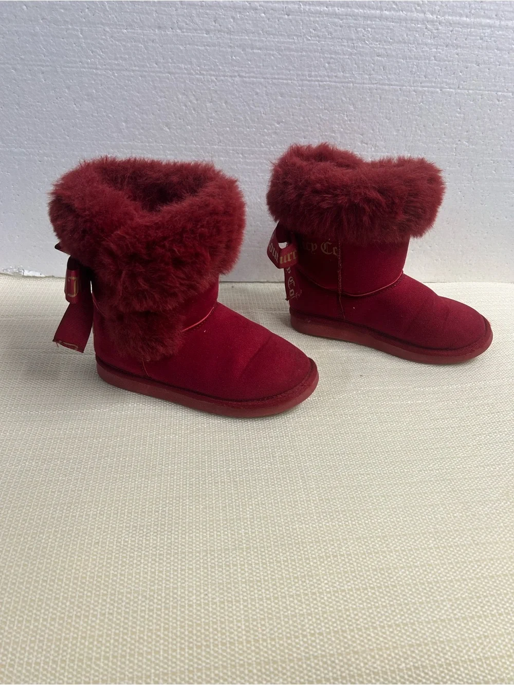 Juicy Couture King Red Faux Fur Cuff Kids Booties
